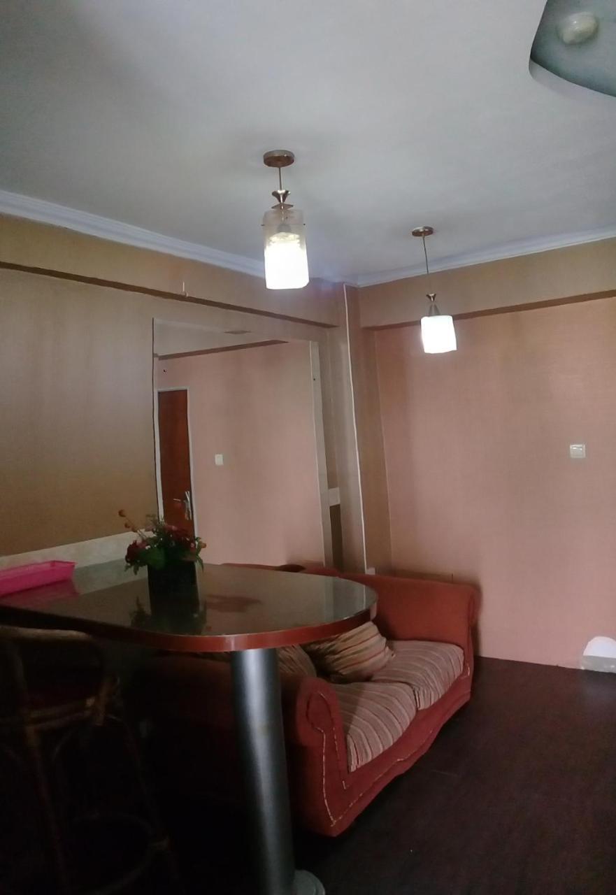 Raja Property Jakarta Bagian luar foto