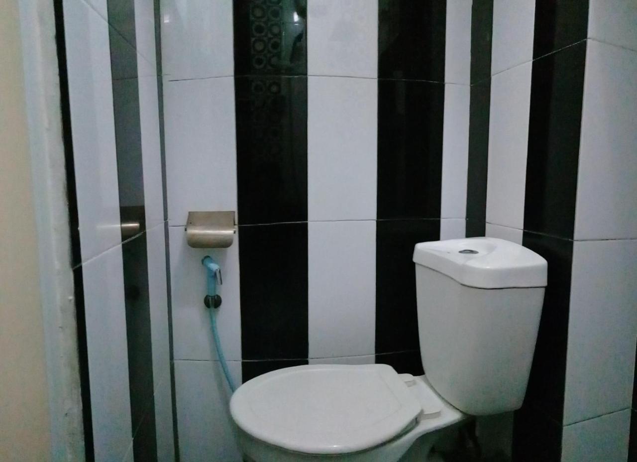 Raja Property Jakarta Bagian luar foto