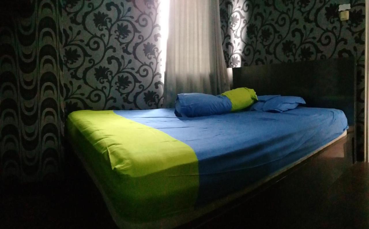 Raja Property Jakarta Bagian luar foto